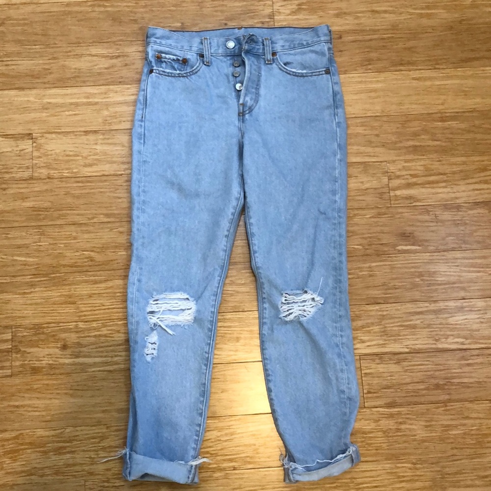 Levi’s Light Wash Jeans